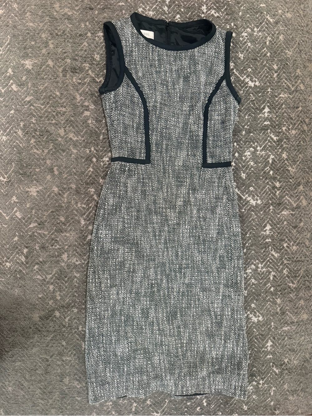Hobbs London Black & White Textured Sheath Dress Size US 2